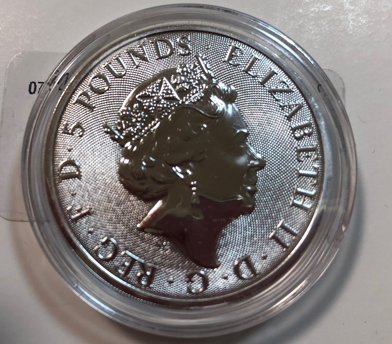英国ロイヤルミントクイーンズビーストホワイトライオン2オンス銀貨 | アンティークコインプラネット