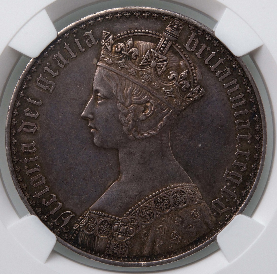 ya1847年ヴィクトリア 女王ゴシッククラウン銀貨UNDECIMOエッジの+ ...